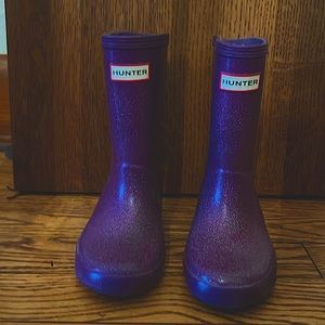 Little girls hunters